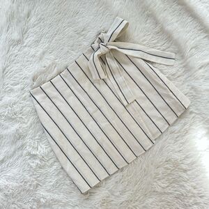FOREVER 21 White Black Pinstripe Wrap Mini Skirt Size XS Striped Tie Waist Boho
